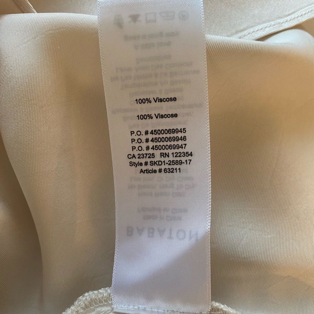 Aritzia / Babaton Camisole - Light Cream - Picture 6 of 7